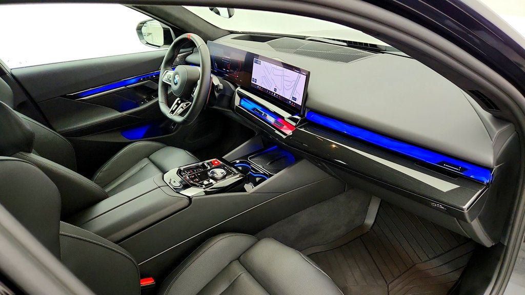Used 2025 BMW M5 Touring w/ M Driver's Package AWD/4WD image 26