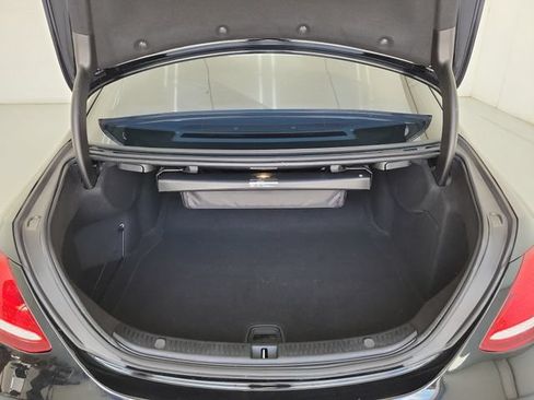 Used 2018 Mercedes-Benz E 300 image 10