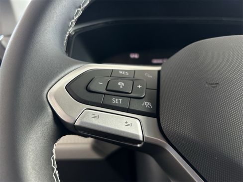 New 2026 Volkswagen Taos S image 17