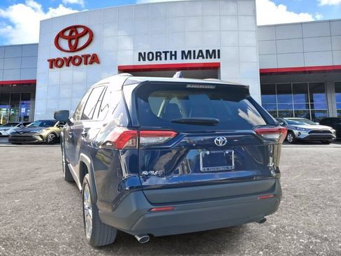 Used 2023 Toyota RAV4 XLE Premium FWD image 3