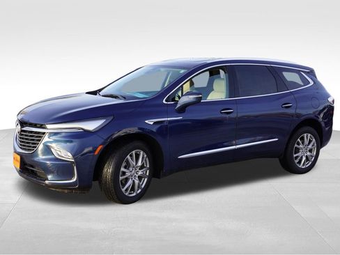 Certified 2023 Buick Enclave Essence w/ Experience Buick Package image 10