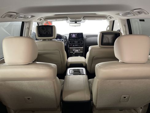 Used 2023 Nissan Armada Platinum w/ Captain's Chairs Package image 17