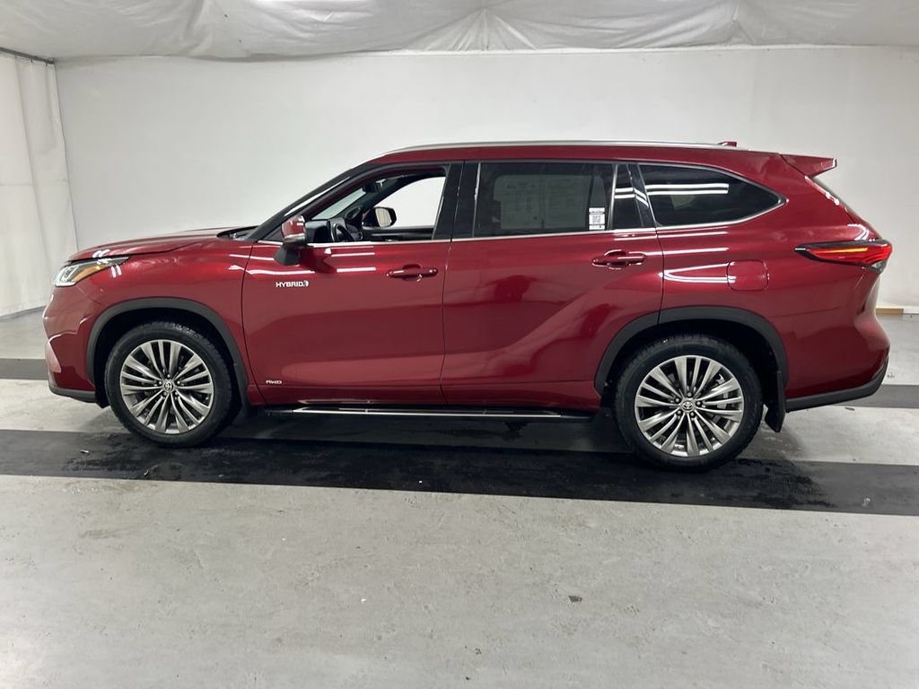 Used 2021 Toyota Highlander Platinum AWD/4WD image 6