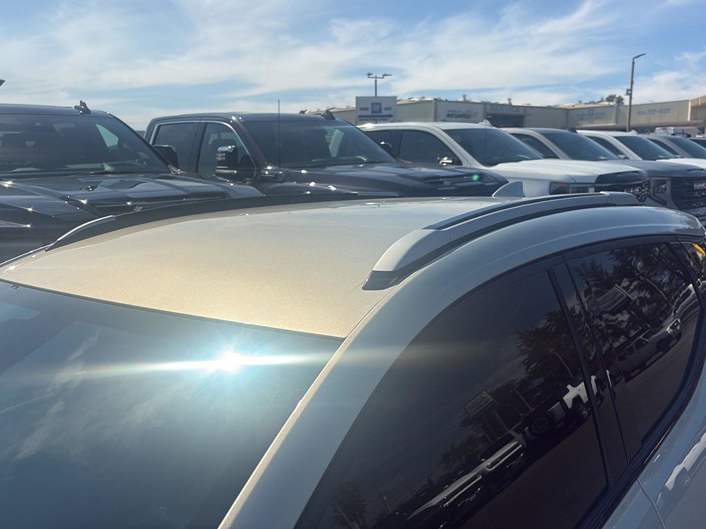Used 2023 Chevrolet Bolt EUV LT w/ Convenience Package FWD image 9