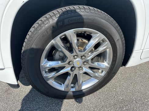 Used 2018 Chevrolet Traverse High Country AWD/4WD image 8