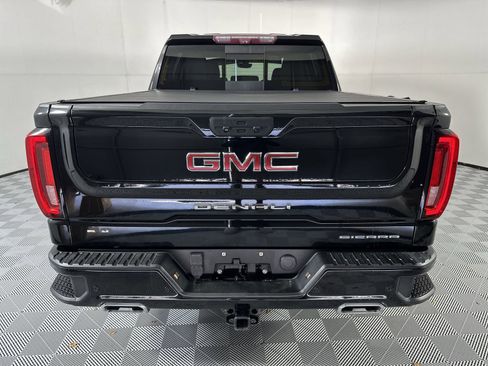 Used 2021 GMC Sierra 1500 Denali w/ Technology Package AWD/4WD image 7