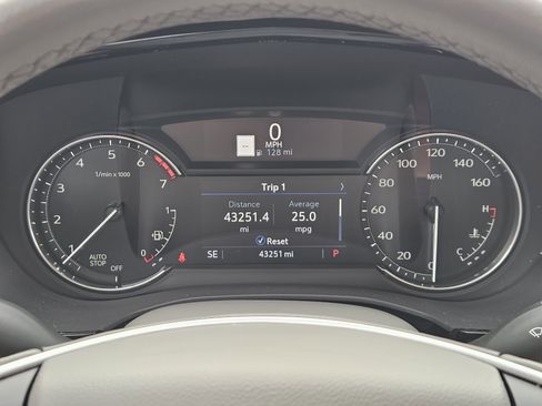 Used 2023 Cadillac XT5 Premium Luxury image 18