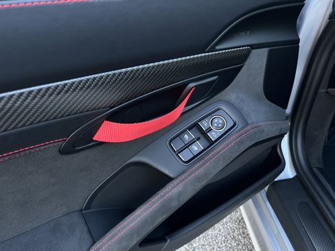 Certified 2025 Porsche 718 Boxster Spyder RS image 33