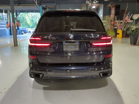 Certified 2024 BMW X7 xDrive40i w/ M Sport Package AWD/4WD image 8