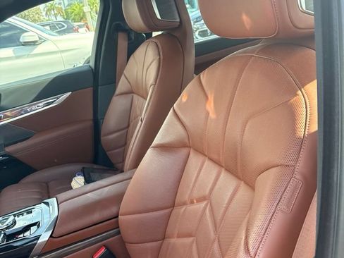 Certified 2023 BMW 760i xDrive w/ Parking Assistance Package AWD/4WD image 5