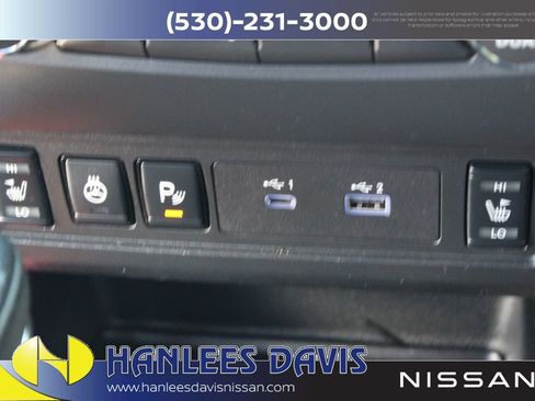 Used 2024 Nissan Frontier Pro-X w/ Pro Convenience Package RWD image 22