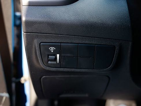 Used 2016 Hyundai Veloster Rally Edition image 41