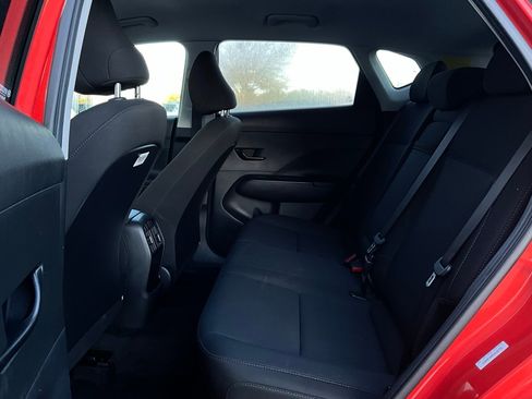 Used 2025 Hyundai Kona SEL image 12