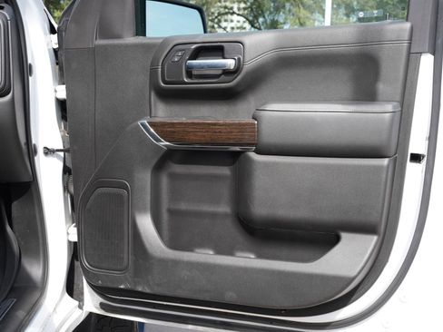 Used 2021 GMC Sierra 1500 SLE image 26