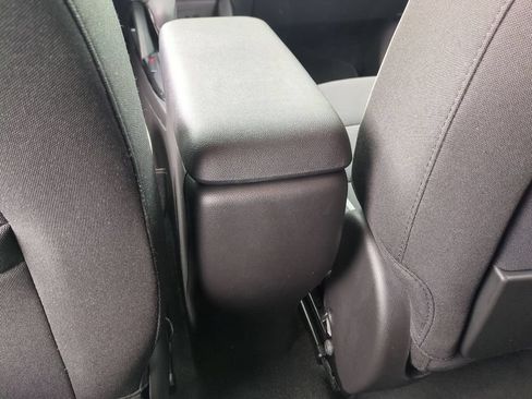 Used 2025 Chevrolet TrailBlazer LT AWD/4WD image 20