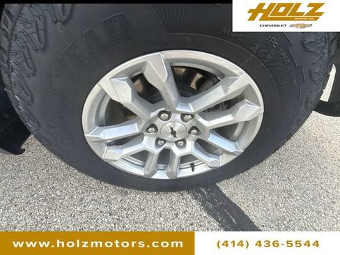 Used 2024 Chevrolet Silverado 1500 RST AWD/4WD image 31