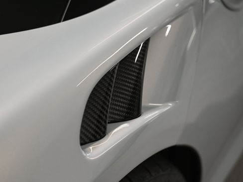 Used 2023 McLaren Artura RWD image 7