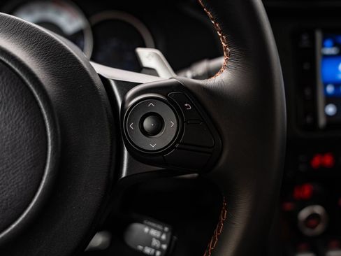 Used 2020 Toyota 86 RWD image 26