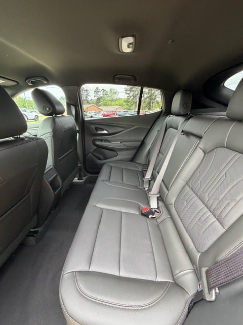 New 2026 Buick Envista Avenir FWD image 16