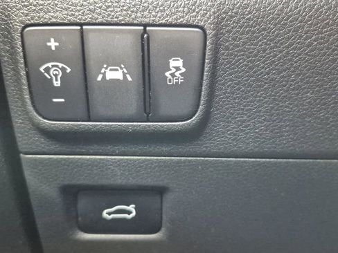 Used 2022 Kia K5 LXS image 26