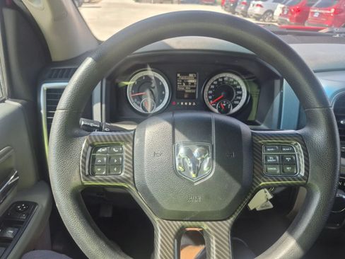 Used 2020 RAM 1500 Classic SLT RWD image 29