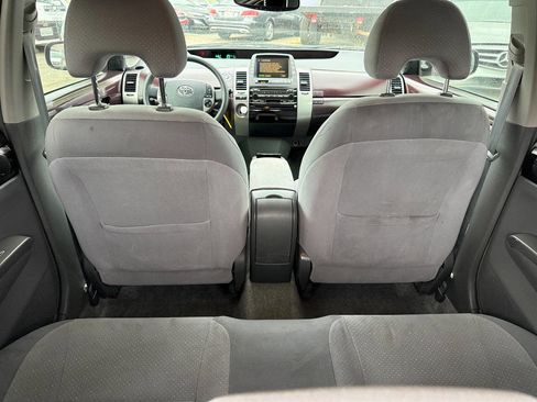 Used 2005 Toyota Prius FWD image 17