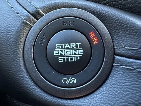 Used 2022 Dodge Durango GT image 24