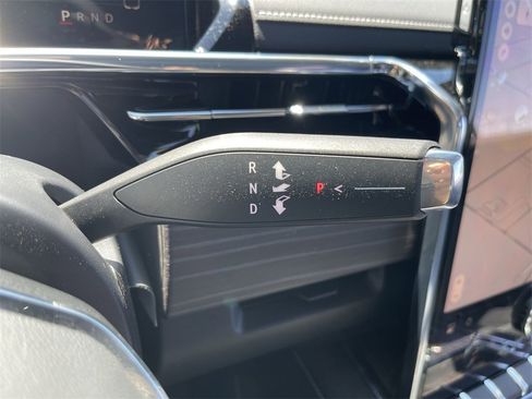 New 2025 GMC Sierra EV Denali image 16