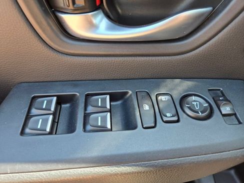 Used 2025 Honda Pilot EX-L image 40