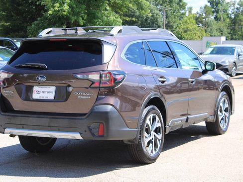 Used 2021 Subaru Outback Touring w/ Popular Package #2 AWD/4WD image 8