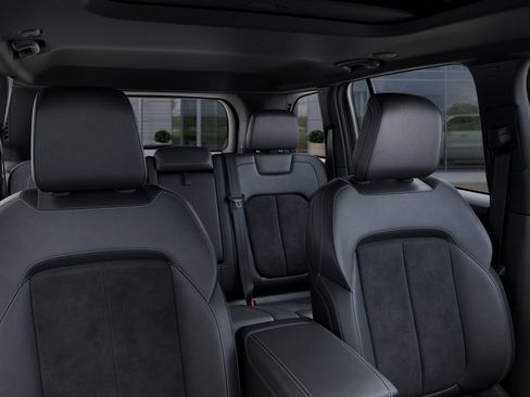 New 2026 Jeep Grand Cherokee Altitude image 26