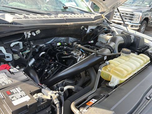 Used 2019 Ford F150 XL w/ Equipment Group 101A Mid AWD/4WD image 30