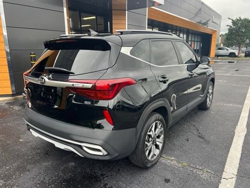Used 2021 Kia Seltos EX AWD/4WD image 23
