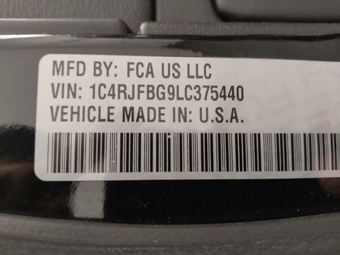 Used 2020 Jeep Grand Cherokee Limited w/ Premium Lighting Group image 33