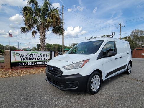 Used 2019 Ford Transit Connect XL image 1