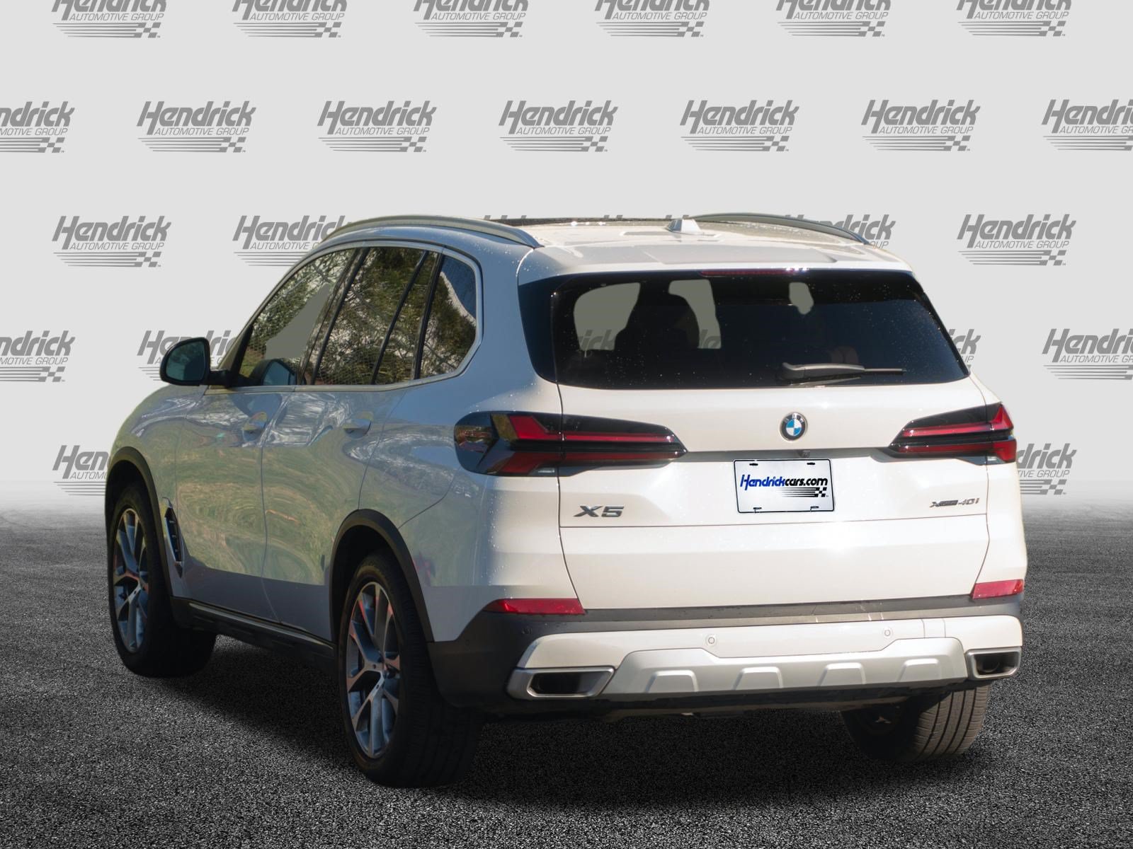 Certified 2024 BMW X5 xDrive40i w/ Executive Package AWD/4WD image 8
