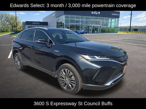 Used 2021 Toyota Venza XLE w/ Softex Package AWD/4WD image 3