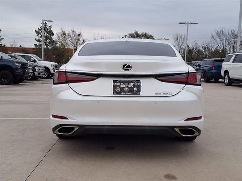 Used 2019 Lexus ES 350 w/ Premium Package image 7