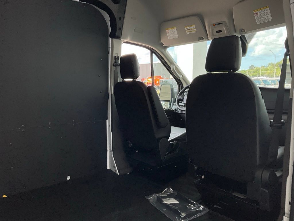 New 2027 Ford Transit 250 148 High Roof Extended w/ Load Area Protection Package RWD image 15
