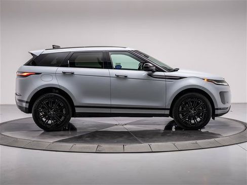 Used 2026 Land Rover Range Rover Evoque S AWD/4WD image 6