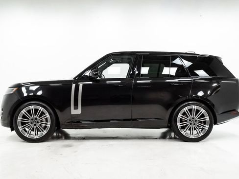 Used 2024 Land Rover Range Rover SE AWD/4WD image 28