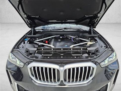 Used 2026 BMW X5 xDrive40i AWD/4WD image 23
