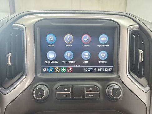 Used 2021 Chevrolet Silverado 1500 LTZ AWD/4WD image 31