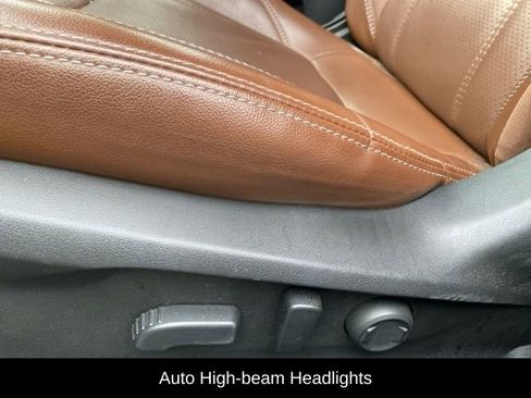 Used 2019 Subaru Forester Touring image 13