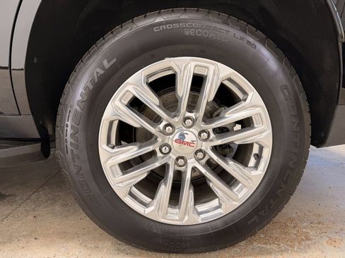 Used 2023 GMC Yukon SLT image 10