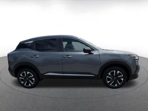 Used 2026 Nissan Kicks SV w/ Cold Weather Package AWD/4WD image 16