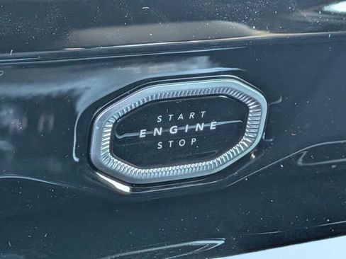 New 2026 Jeep Grand Cherokee Altitude AWD/4WD image 34