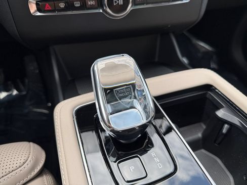 Used 2026 Volvo XC90 B6 Ultra w/ Protection Package AWD/4WD image 27