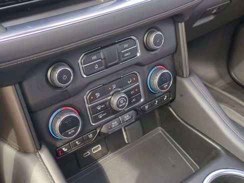 Used 2023 Chevrolet Tahoe High Country image 22