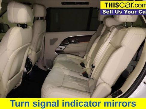 Used 2024 Land Rover Range Rover Long Wheelbase SE image 21